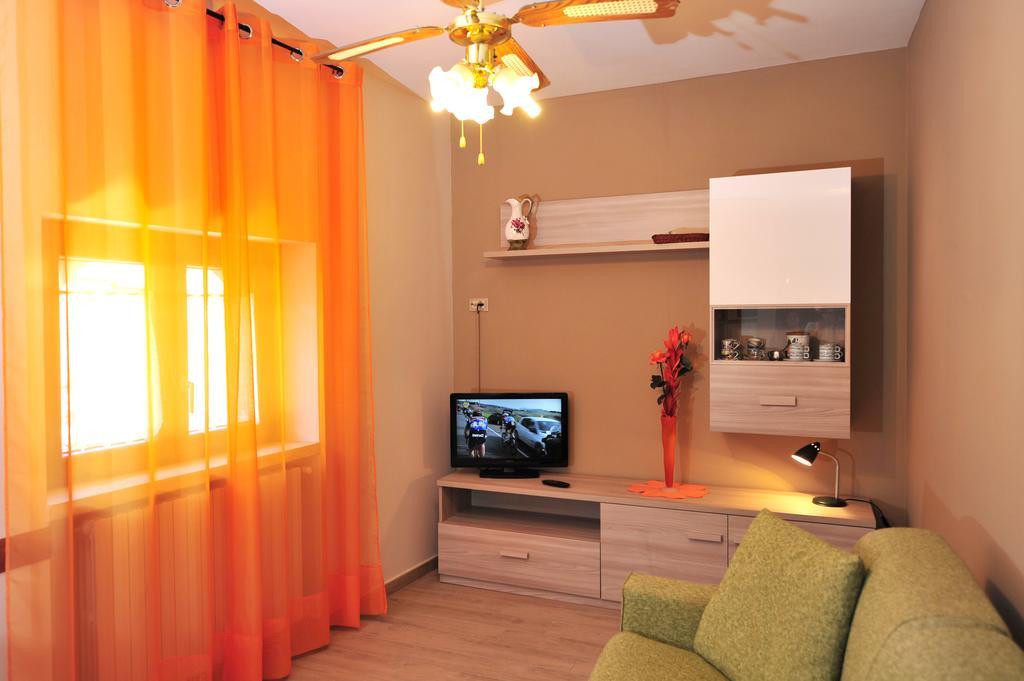 Casabb Apartment Toscolano Maderno Bagian luar foto