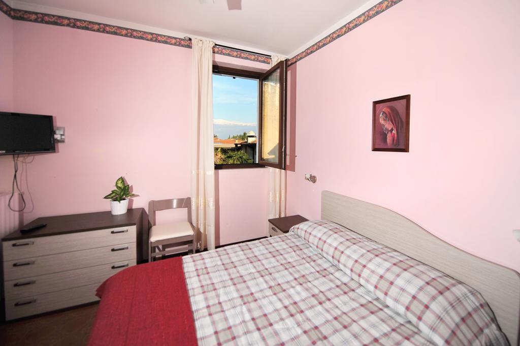 Casabb Apartment Toscolano Maderno Bagian luar foto