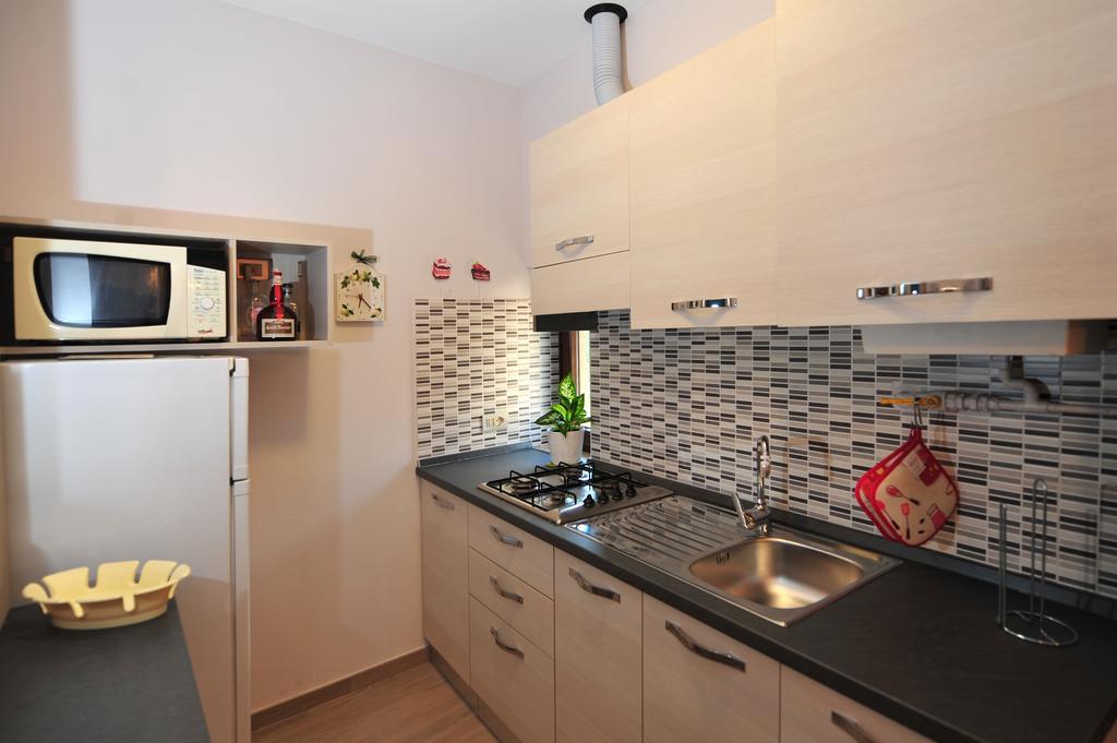 Casabb Apartment Toscolano Maderno Bagian luar foto