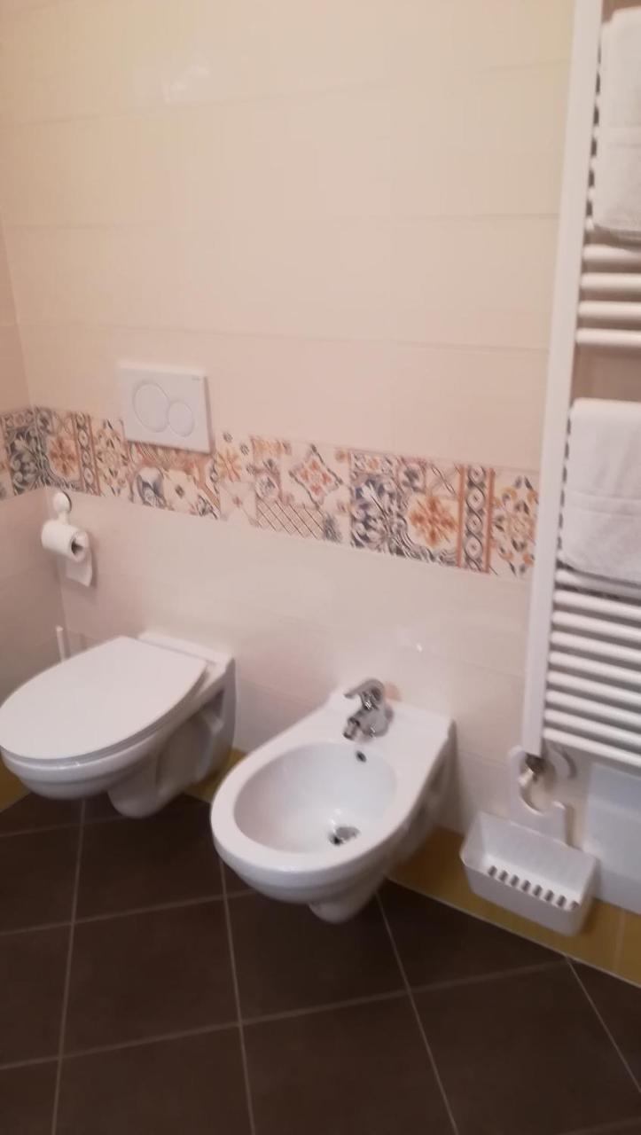 Casabb Apartment Toscolano Maderno Bagian luar foto